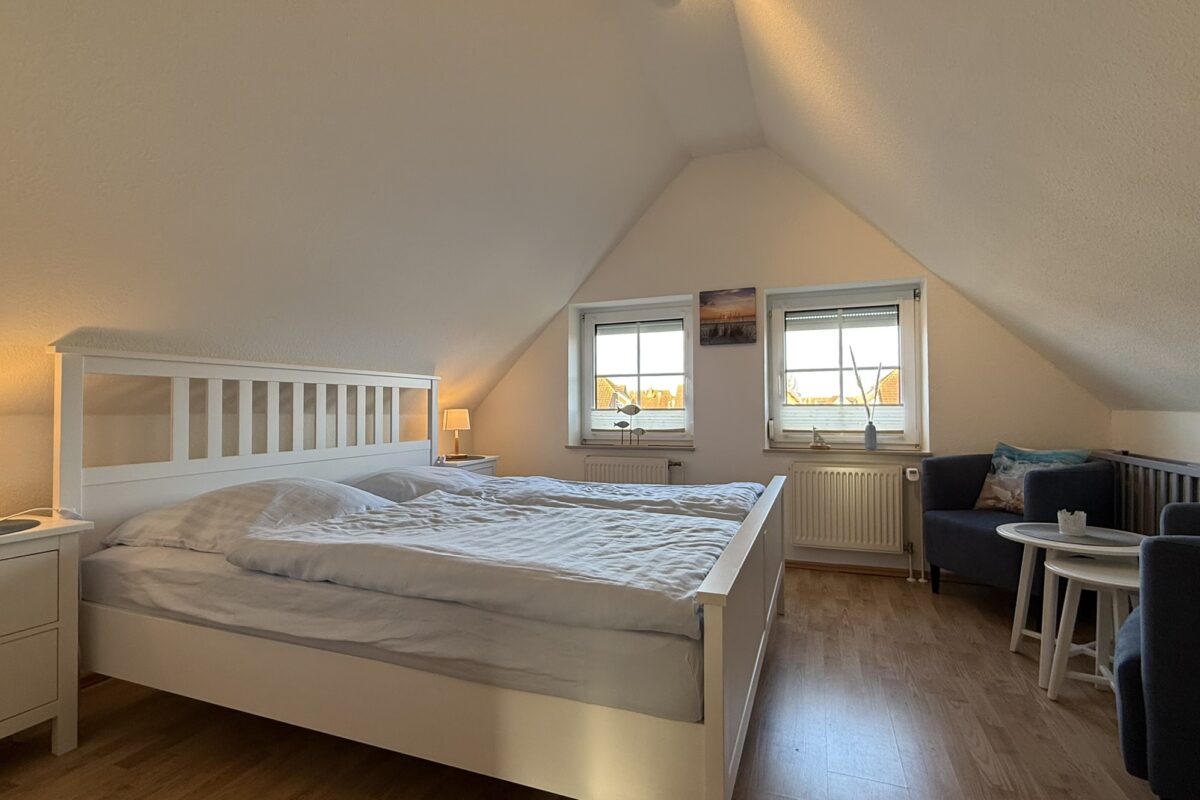 Schlafzimmer im OG